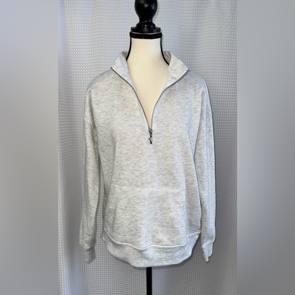 SUZY SHIER light gray Half Zip Sweatshirt Size Large NWT